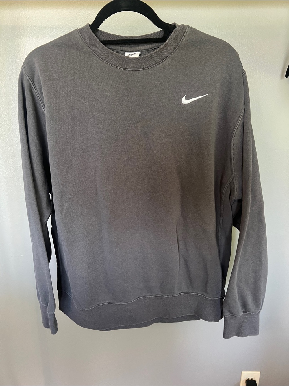 Nike Men's Dark Gray Crewneck Sweatshirt with White Swoosh